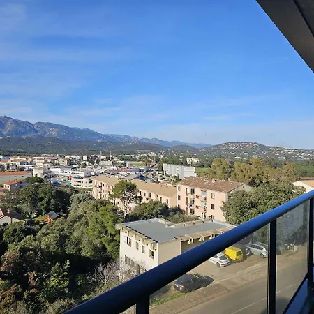 Nautilus N7 Proche Centre-ville Porto-vecchio